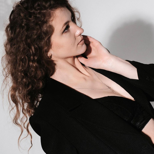 Ирина Абрамовa