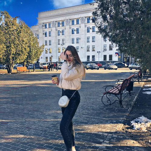 Лариса Гнатюк