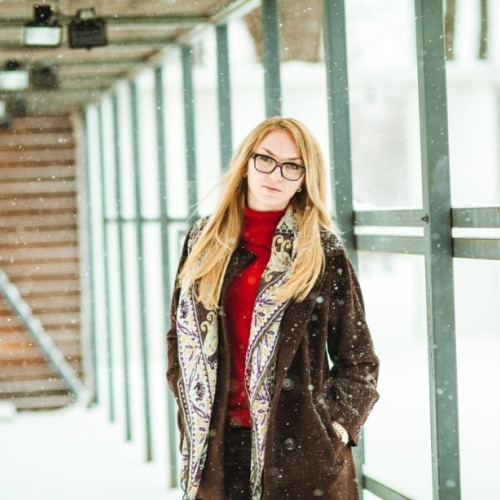 Люся Одинцовa