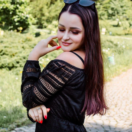 Доминика Рябовa