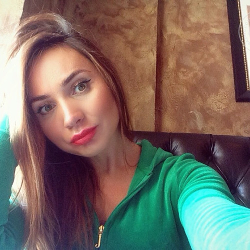 Рената Якушевa