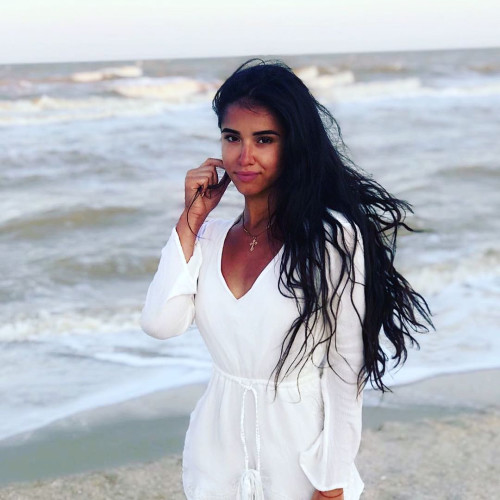 Фаина Рябовa