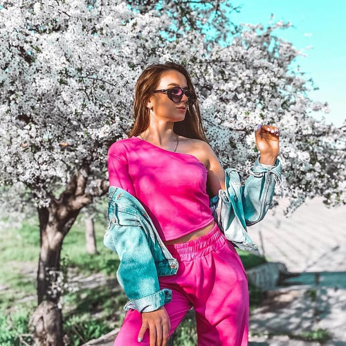 Ксения Колобовa