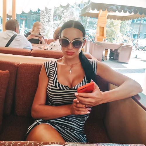 Ева Богдановa