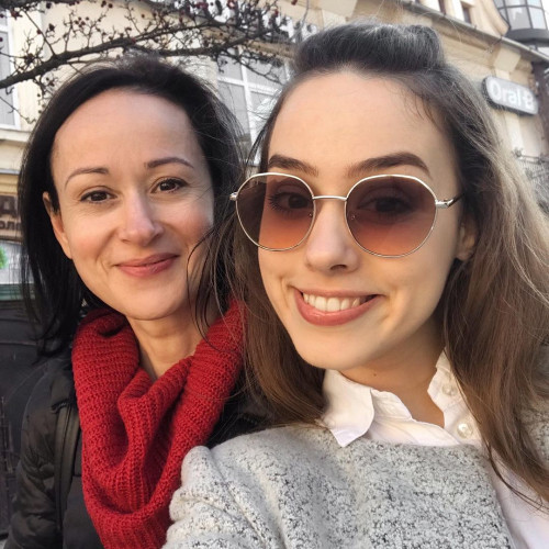 Анна Мірошниченко