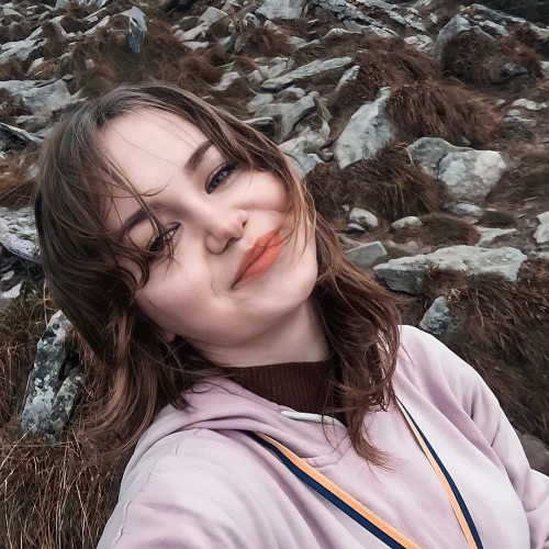 Люся Сухановa