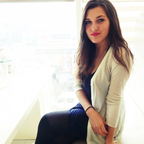 Олександра Антоненко