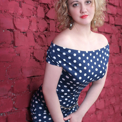 Александра Абрамовa