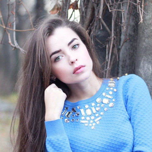 Искра Ореховa