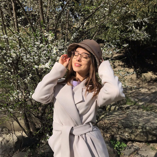 Нина Гусевa