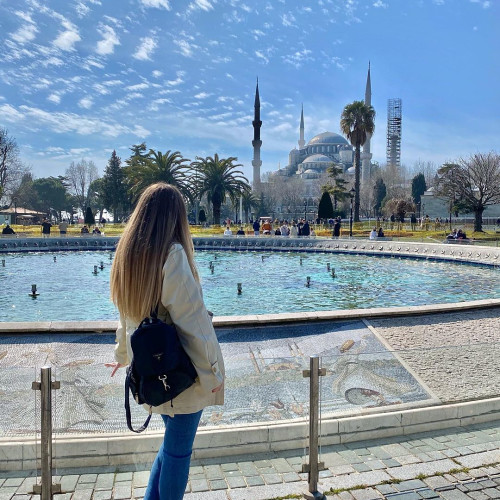 Нина Власовa