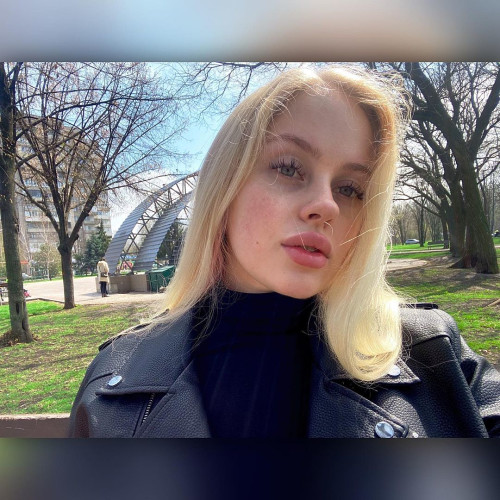 Злата Пестовa