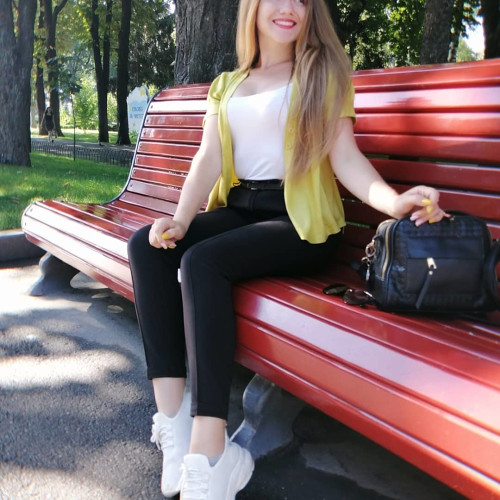 Ника Даниловa