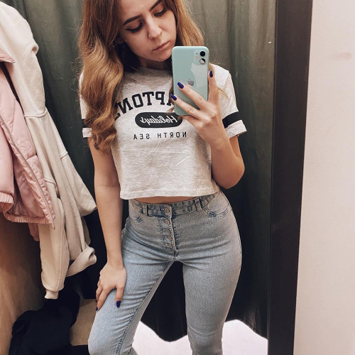 Люся Тихоновa