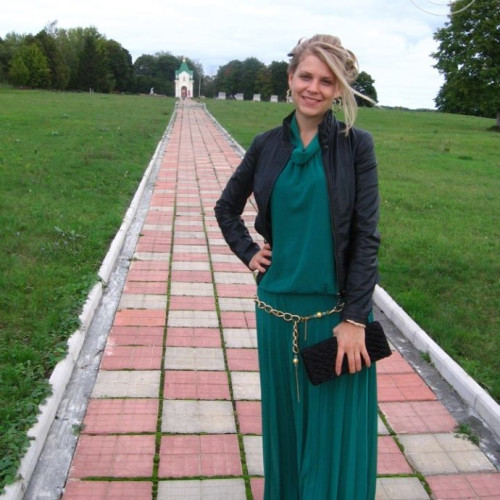 Полина Морозовa