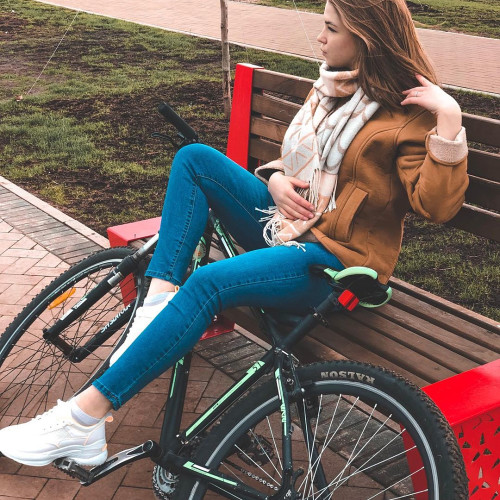 Алёна Беловa