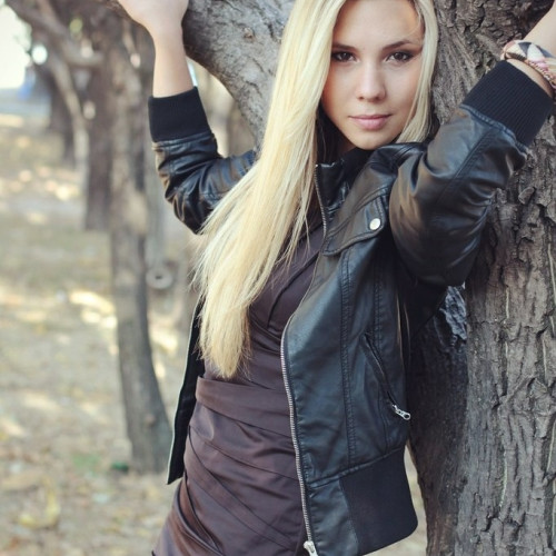 Ева Громовa