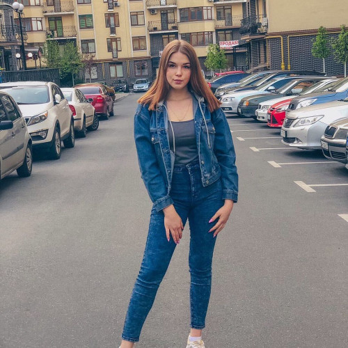 Клара Емельяновa