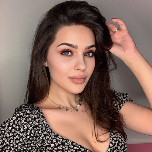 Искра Меркушевa