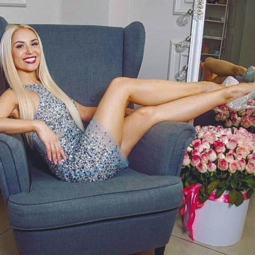 Анна Быковa