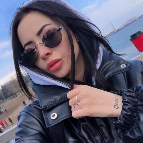 Анжелика Жуковa