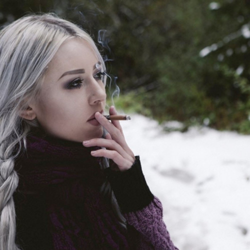 Лада Ефремовa