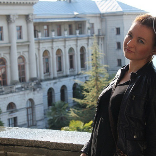 Изольда Хохловa