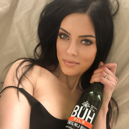 Елена Никифоровa