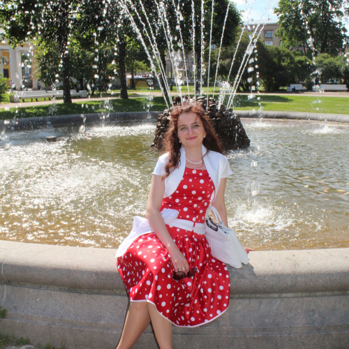 Дина Зыковa