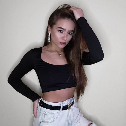 Искра Щербаковa