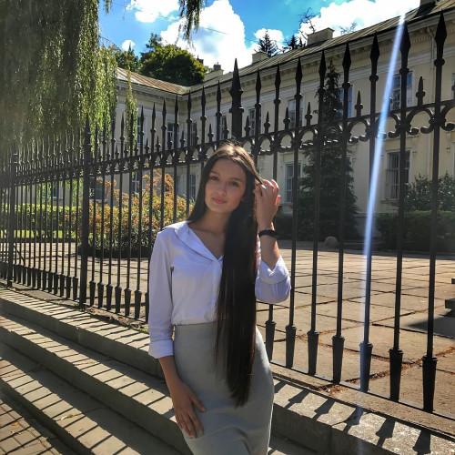 София Калашниковa