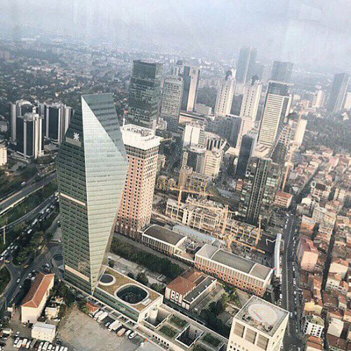 Эмма Колесниковa