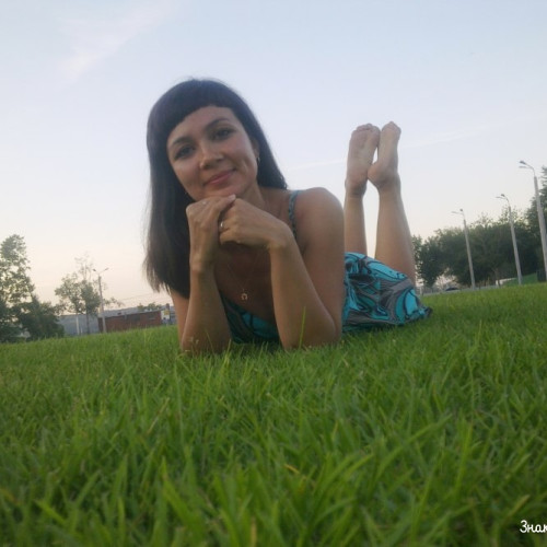 Диана Комаровa