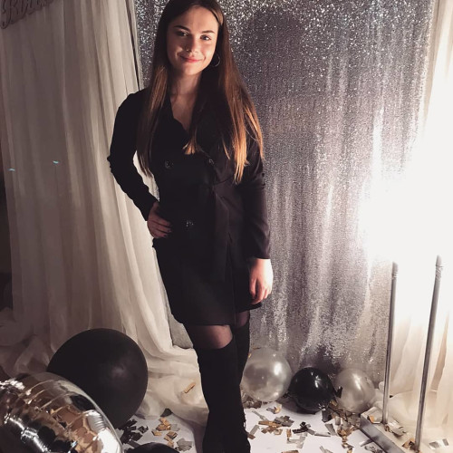 Регина Ларионовa