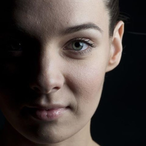 Дина Комиссаровa