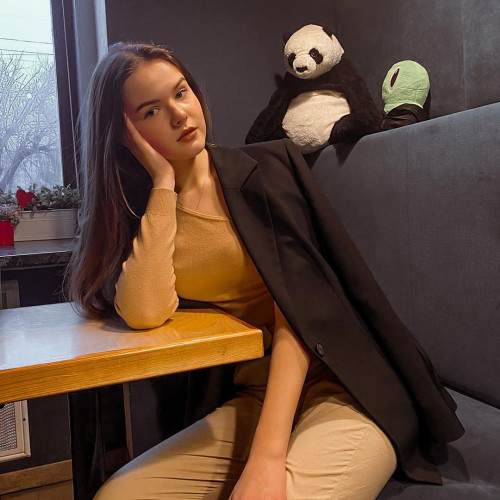 Инна Шестаковa