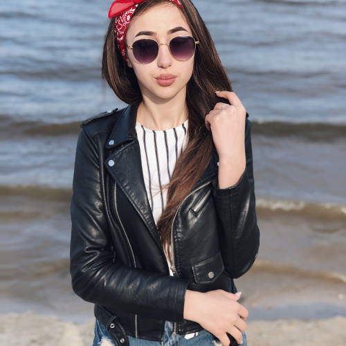 Нелли Селиверстовa