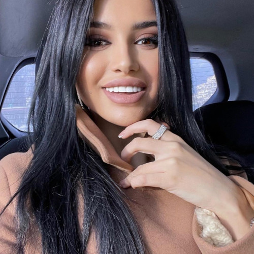 Майя Дорофеевa