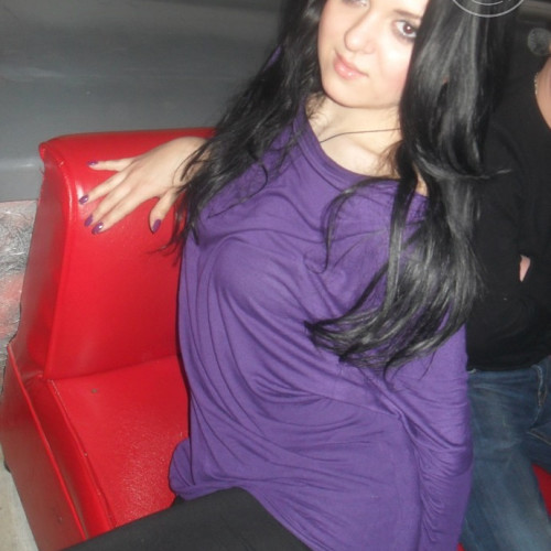 Рената Сухановa