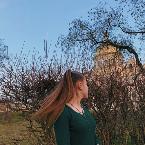 Наташа Павлюк