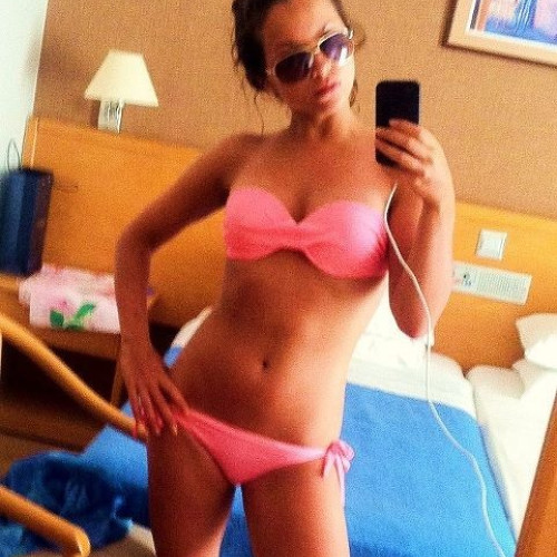 Доминика Зиминa