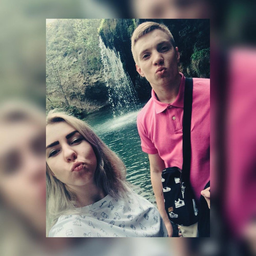 Ника Хохловa