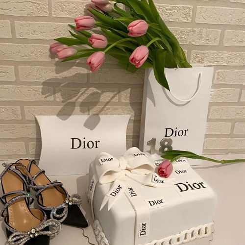 Нонна Горшковa