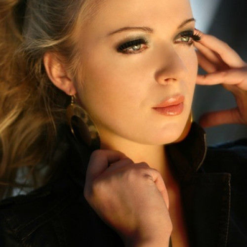 Яна Карповa