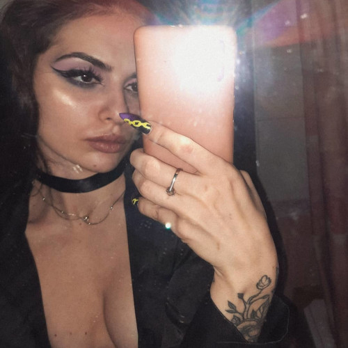 Диана Мишинa