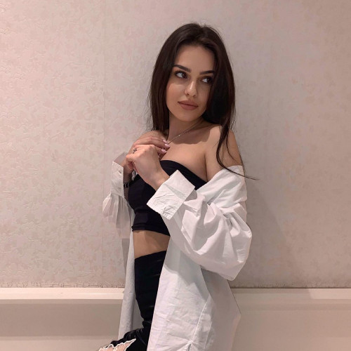 Алёна Блохинa