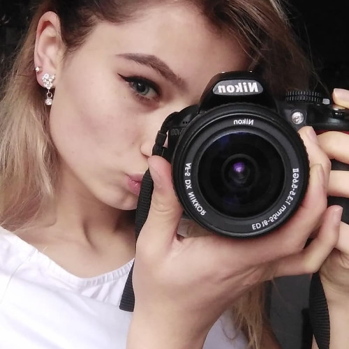 Рената Мясниковa