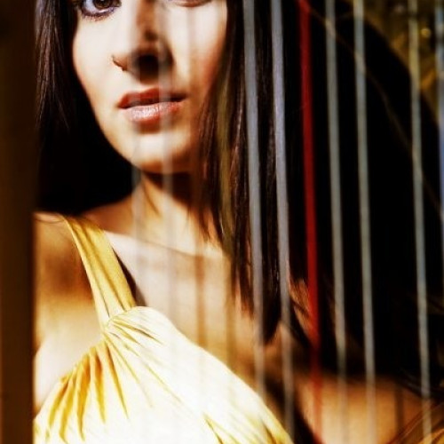 Нелли Лапинa