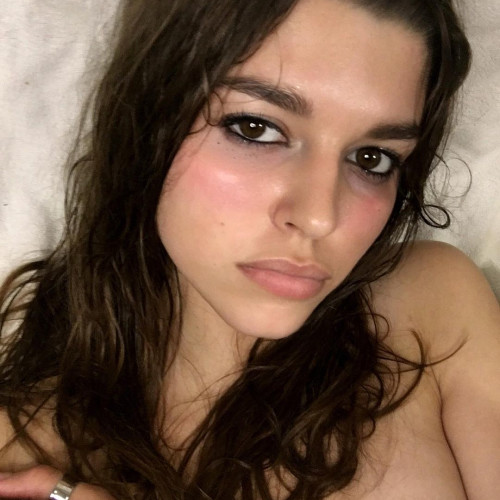 Эльвира Вишняковa