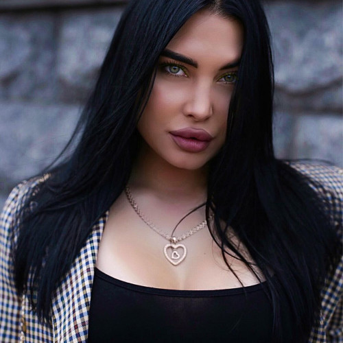 Галина Комаровa